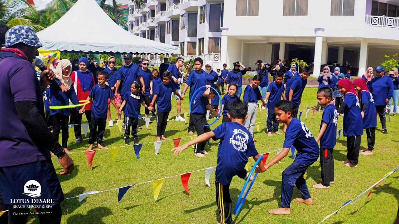 Lotus Desaru Beach Resort & Spa Bandar Penawar Buitenkant foto