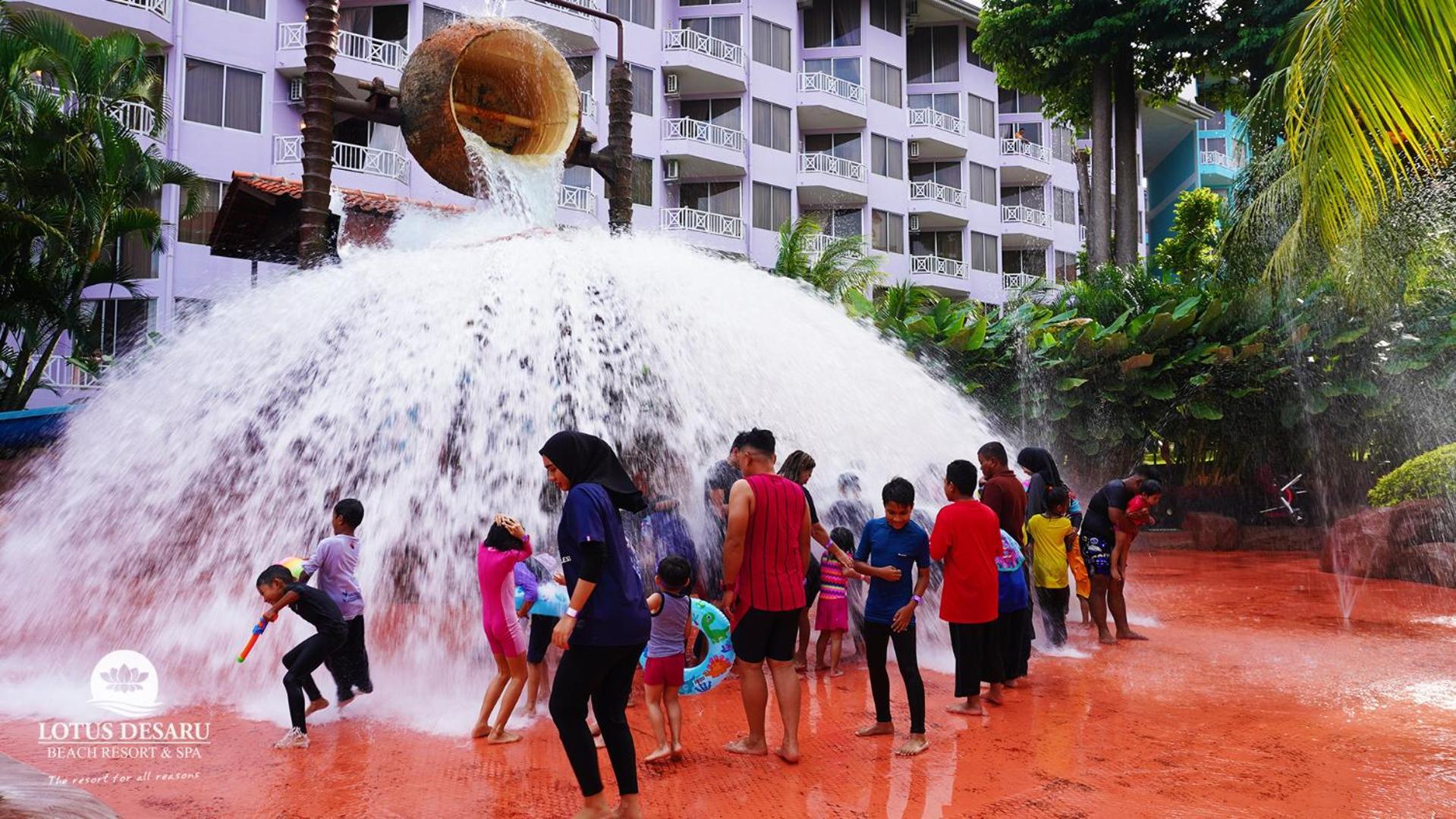 Lotus Desaru Beach Resort & Spa Bandar Penawar Buitenkant foto